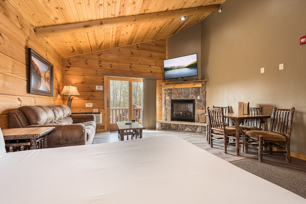 The Lodges at Sunset Village - photo 22