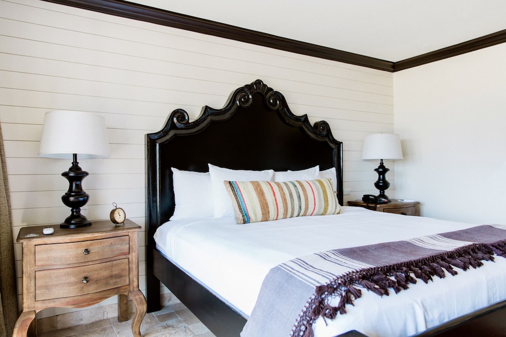 Hillside Boutique Hotel - photo 19