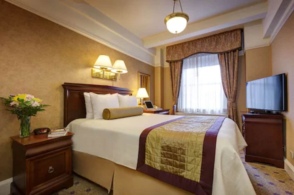 Wellington Hotel - photo 22