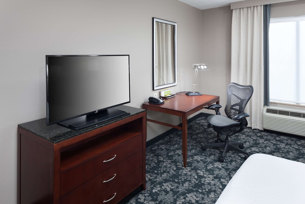 Hilton Garden Inn Frisco - photo 11