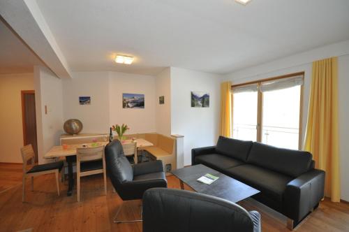 Buorcha — 4-Star Luxury Hotel in Scuol, Switzerland