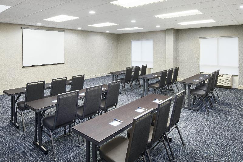 Holiday Inn Express I 26 & Us 29 At Westgate Mall by IHG - photo 43