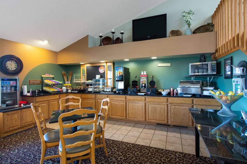 AmericInn by Wyndham Merrill - photo 33