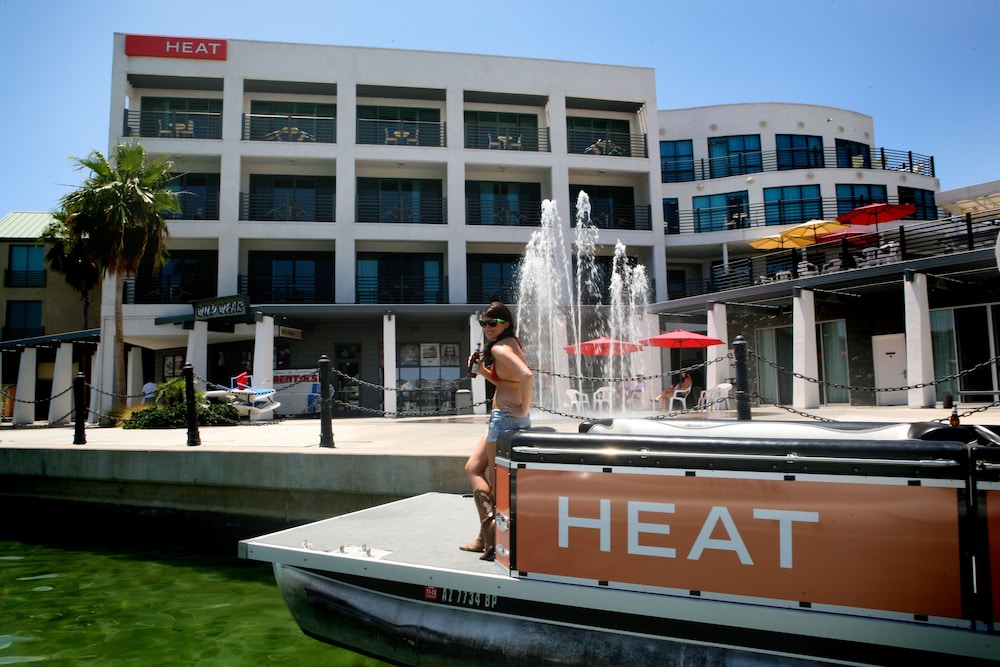 Heat Hotel - photo 25