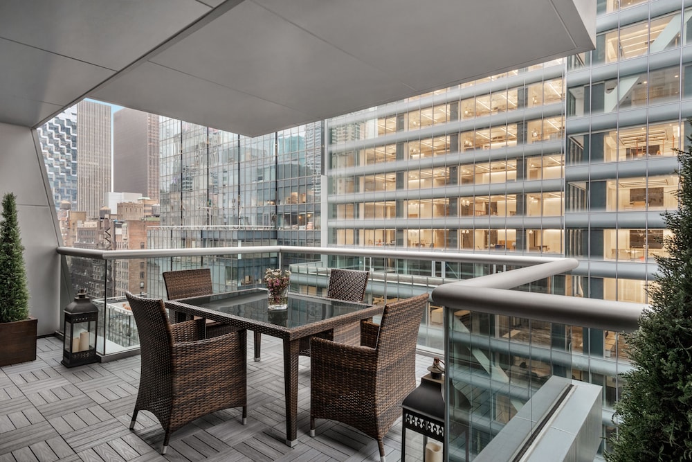 The Gotham Hotel - photo 30
