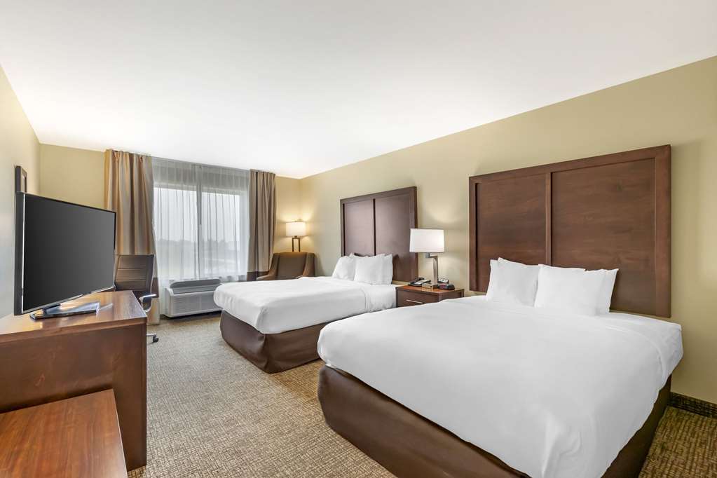 Comfort Inn & Suites Grinnell near I 80 - photo 6