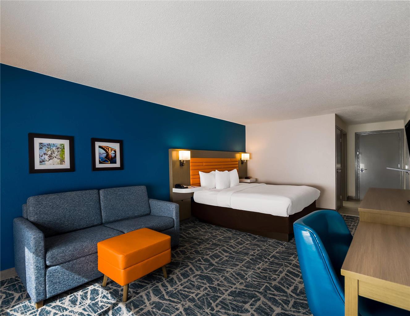 Comfort Inn Falls Church Tysons Corner - photo 14