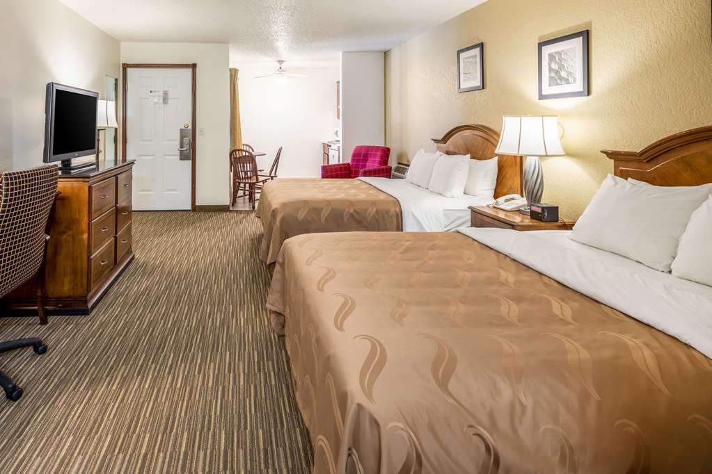 Quality Inn Keystone near Mount Rushmore - photo 22
