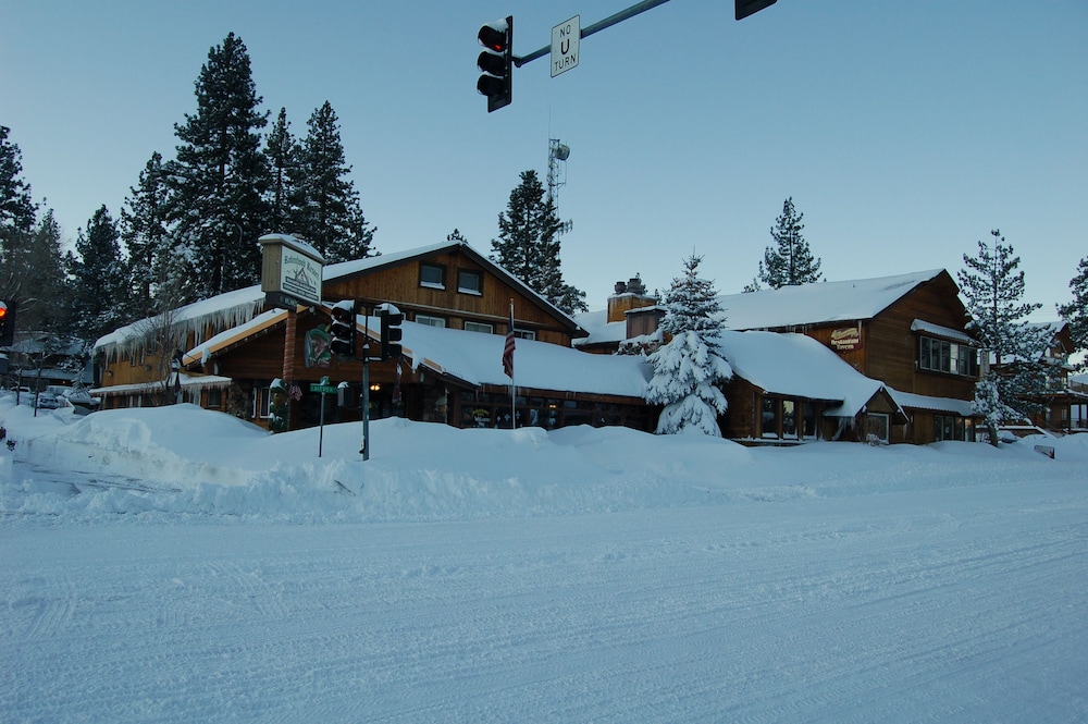 Robinhood Resort - photo 56