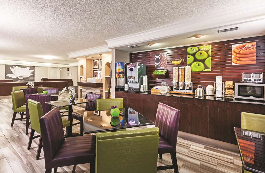 La Quinta Inn by Wyndham Odessa - photo 58
