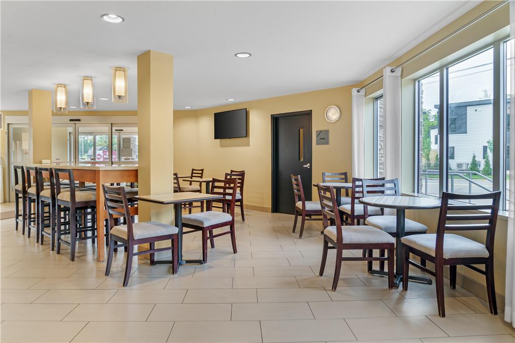 Best Western Plus Traverse City - photo 31