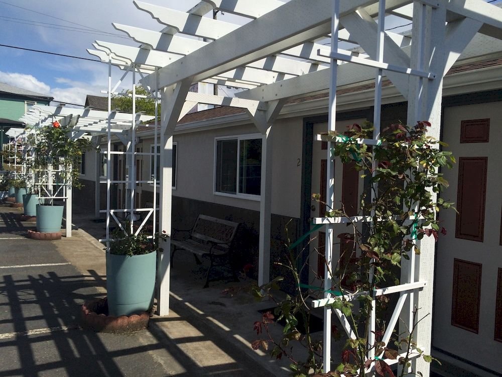 Itty Bitty Inn in North Bend, United States