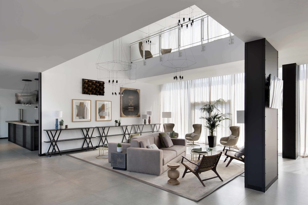 J Hotel — 4-Star Luxury Hotel in Turin, Italy