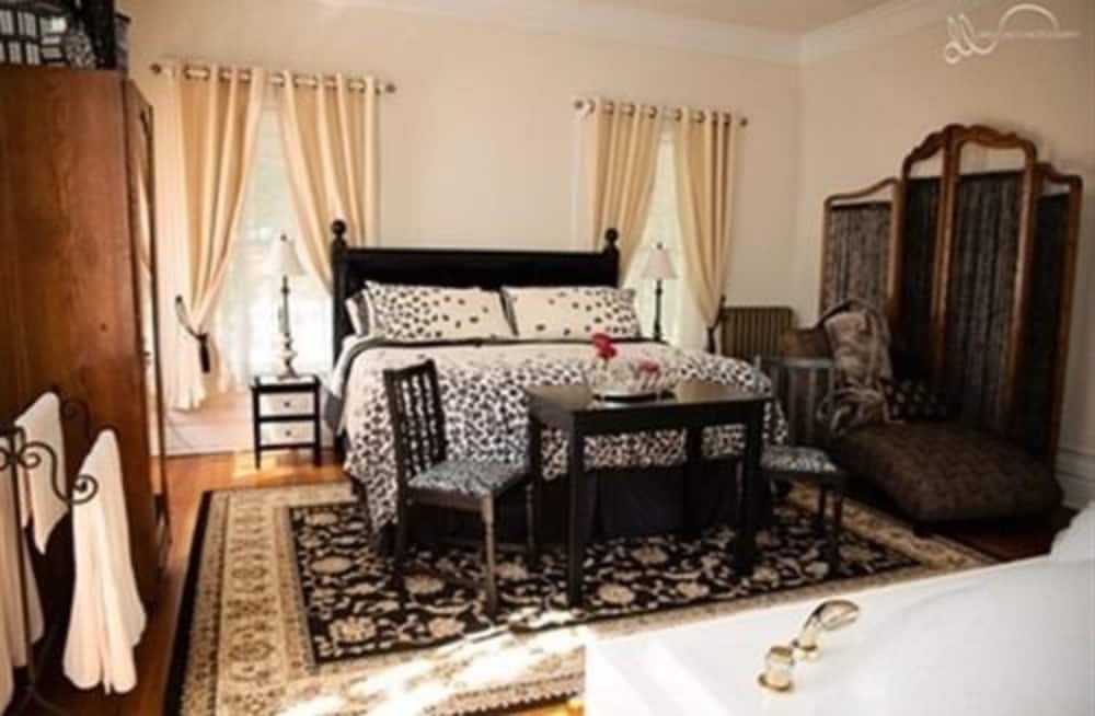 Michael's Mansion - photo 15