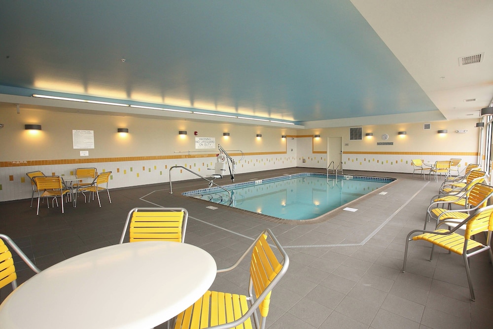 Fairfield Inn & Suites East Grand Forks - photo 15