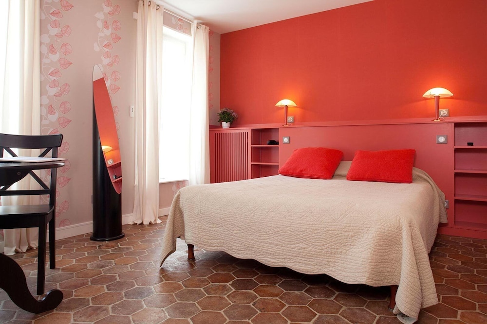 Hôtel du Saumon — hotel in Verneuil-Sur-Avre