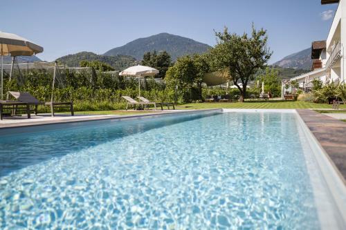 Boutique Hotel Wiesenhof Adults Only — Lana