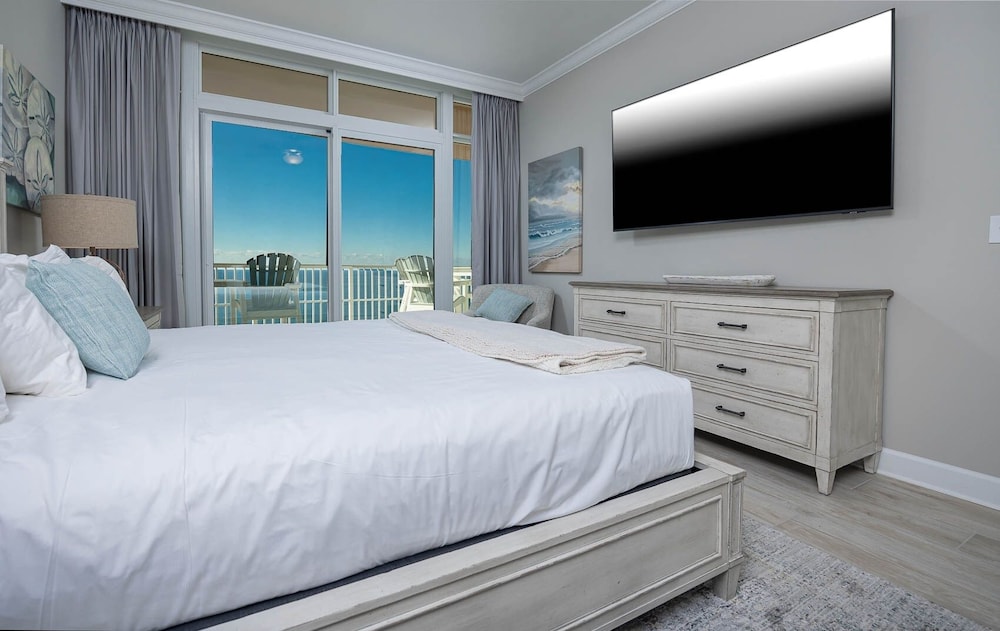 Phoenix Gulf Towers 1605 4 Bedroom Condo - photo 6