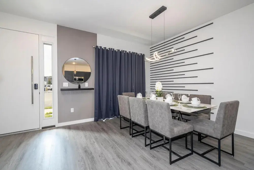 8761 ZD Elegant 3BR Villa in The Hub Resort Comfort Style and Luxury for Your Perfect Getaway - photo 41
