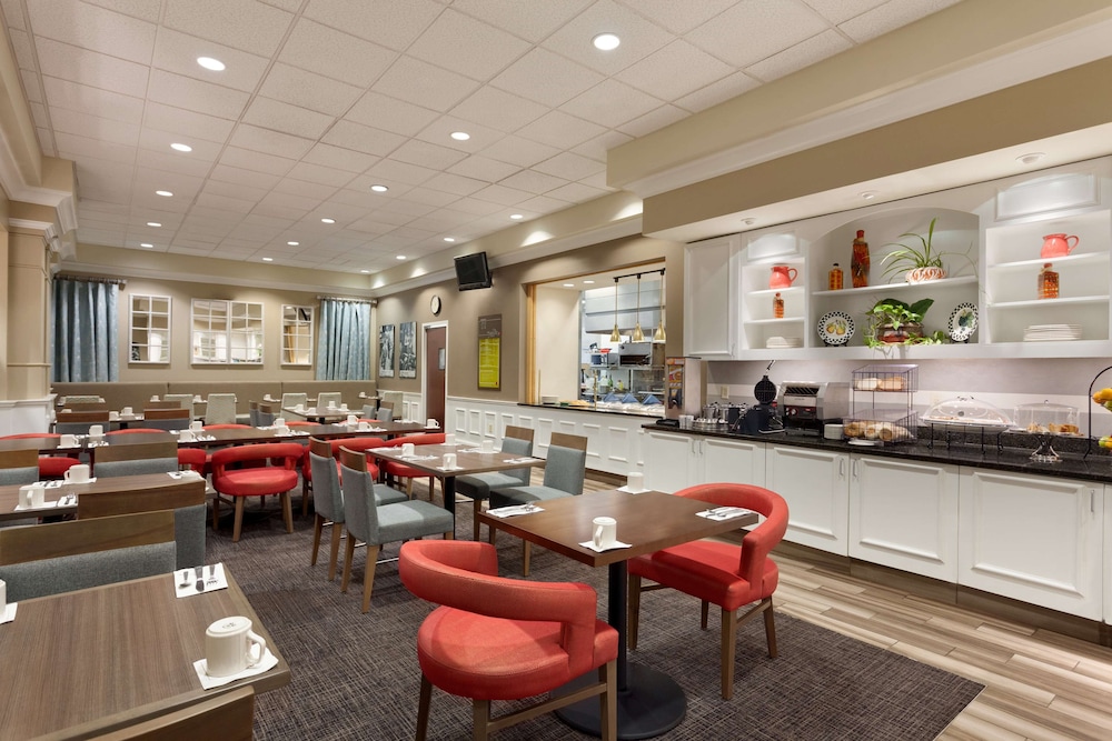 Hilton Garden Inn Ithaca - photo 35
