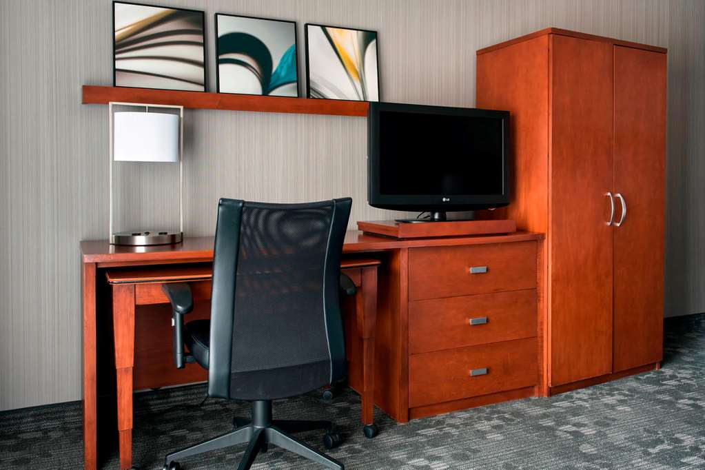 Sonesta Select Whippany Hanover - photo 9