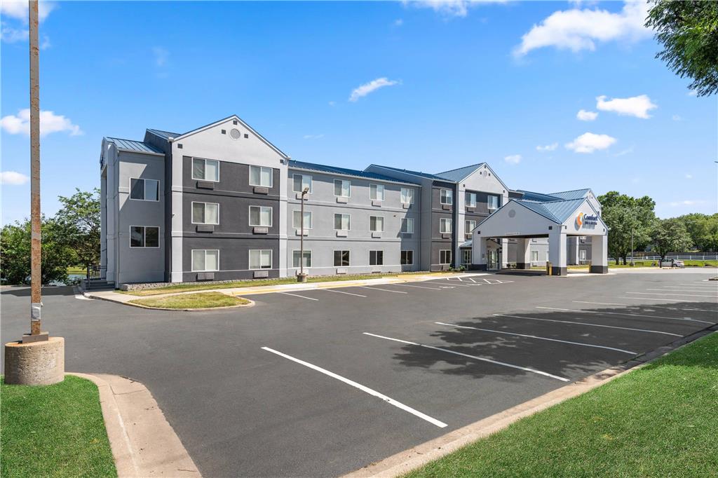 Comfort Inn & Suites Olathe Kansas City - photo 2