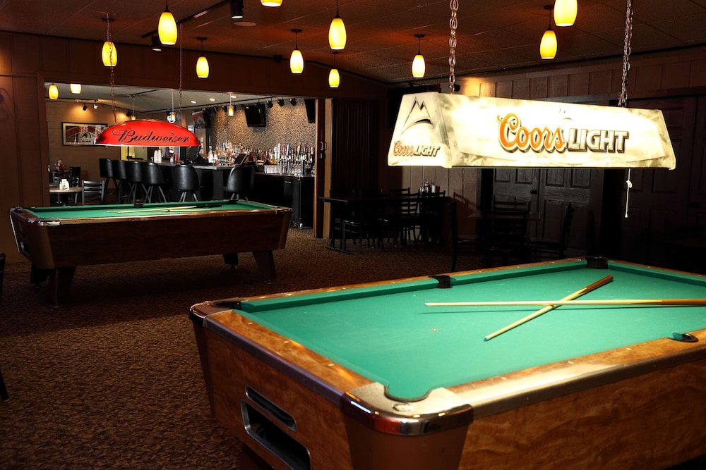 Northern Lights Inn Rugby - photo 29
