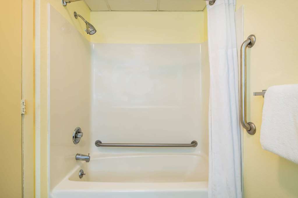 Ramada by Wyndham Groton Mystic - photo 26