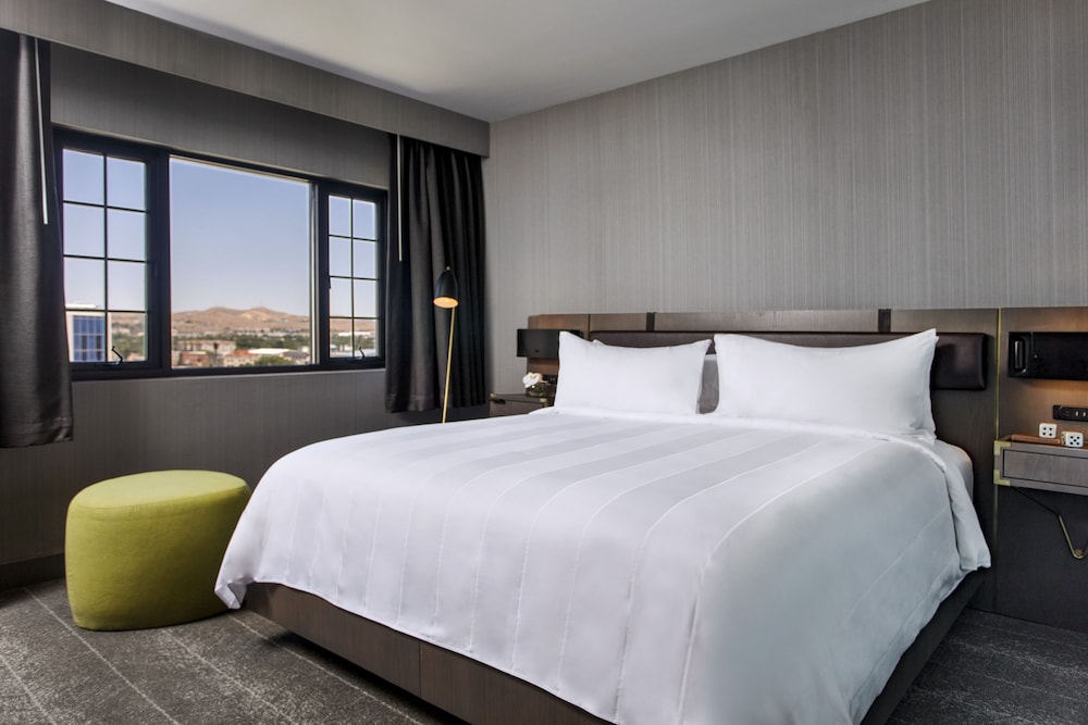 Renaissance Reno Downtown Hotel & Spa - photo 12