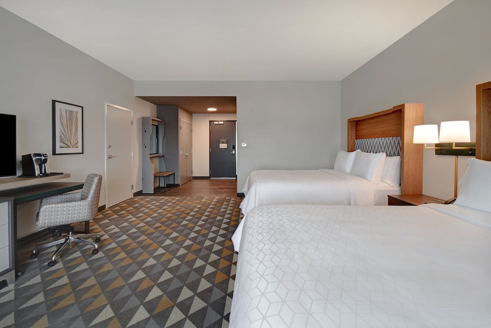 Holiday Inn Erie by IHG - photo 8