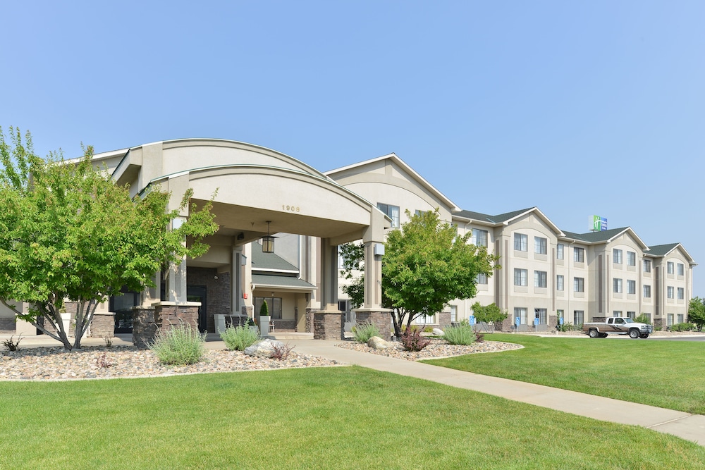 Holiday Inn Express & Suites Gillette by IHG - photo 54