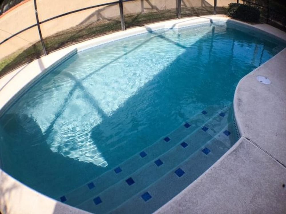 Stella 24 - carbon neutral hotel in Pula