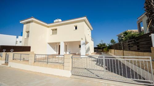 Protaras Holiday Villa 196 — 4-Star Luxury Hotel in Protaras, Cyprus