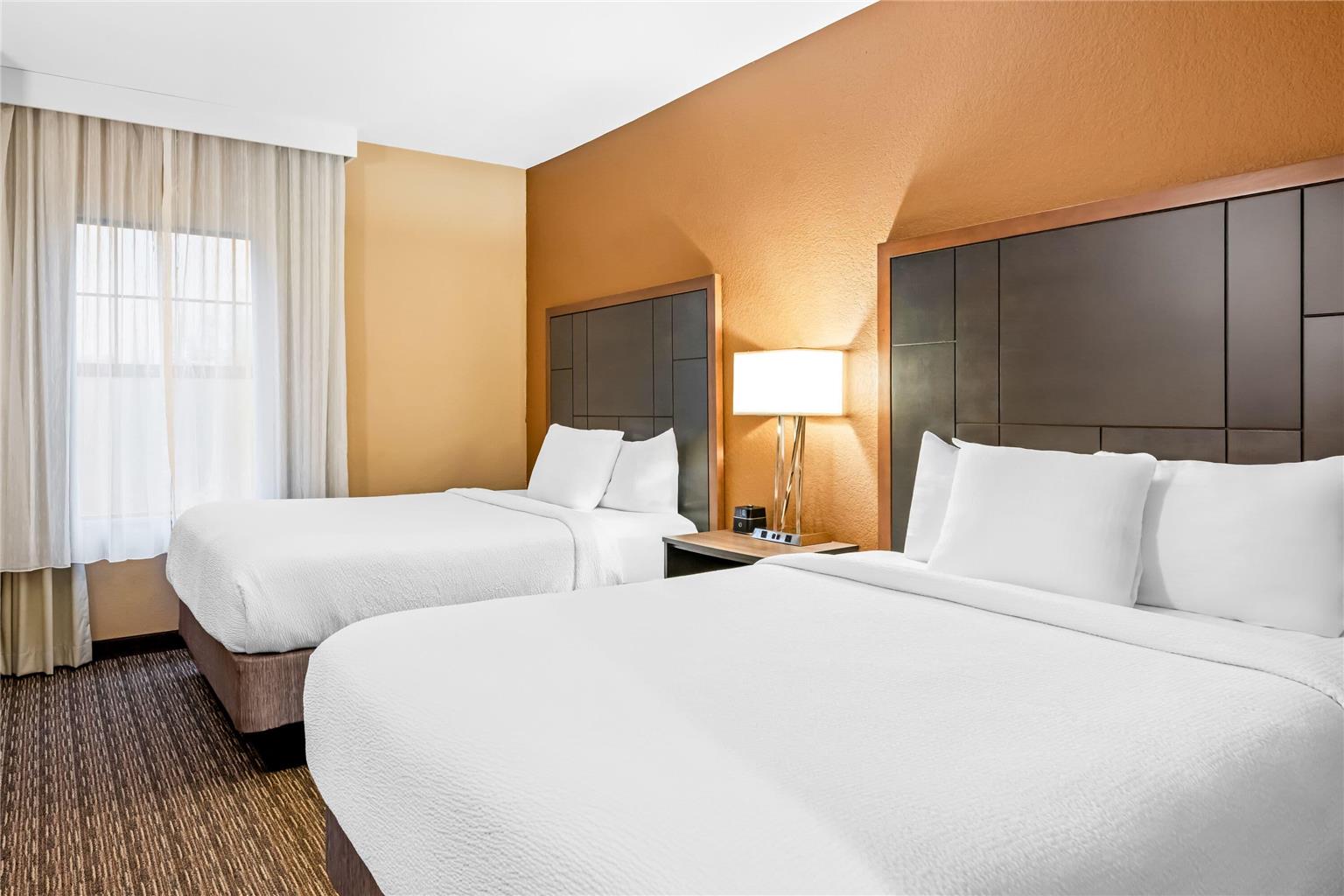 La Quinta Inn & Suites by Wyndham Boone University - photo 33