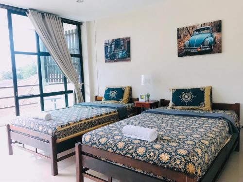 Sabye Sabye in Koh Tao, Thailand