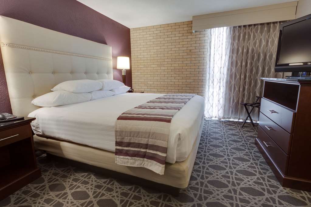 Drury Inn & Suites San Antonio Northeast - photo 7