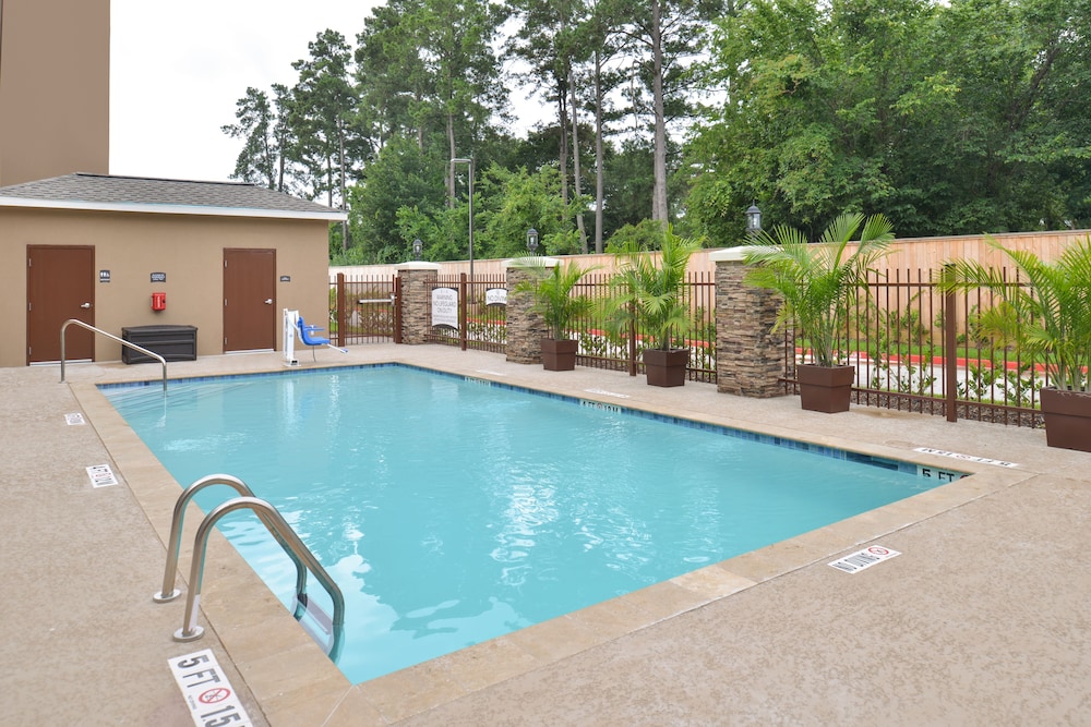Staybridge Suites Tomball - photo 22