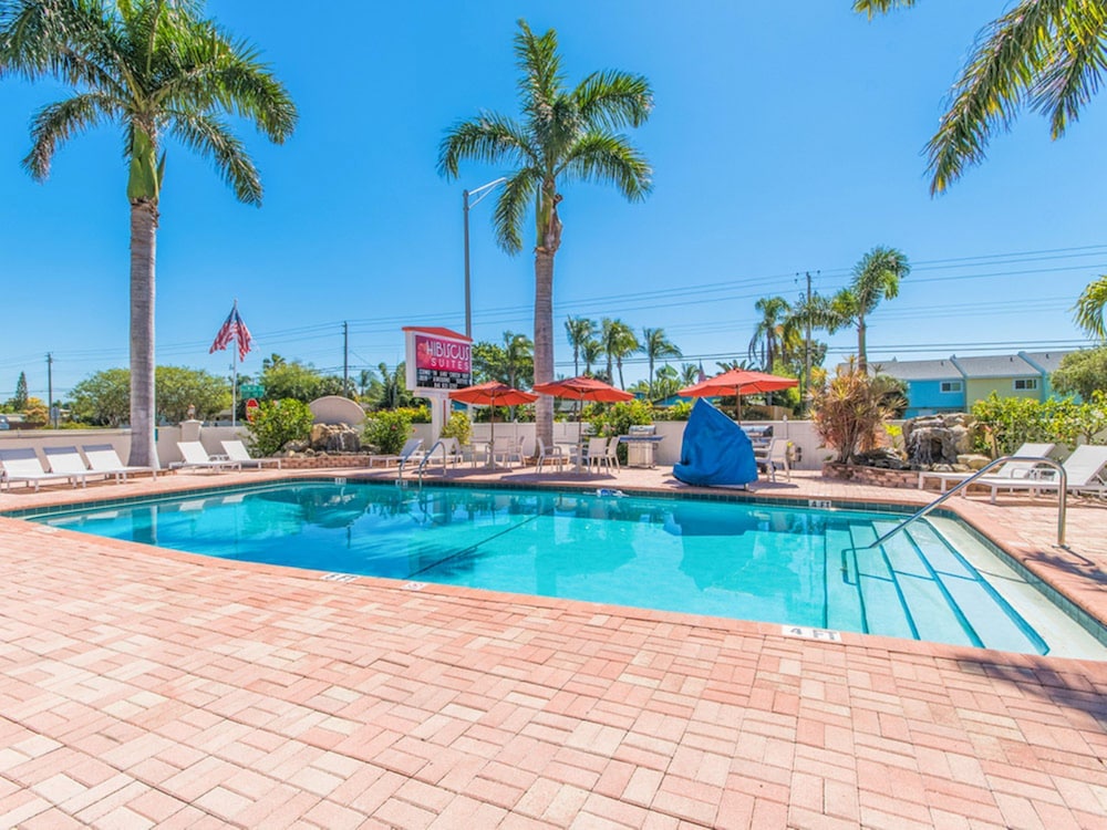 Hibiscus Suites Gateway to Siesta Key - featured photo