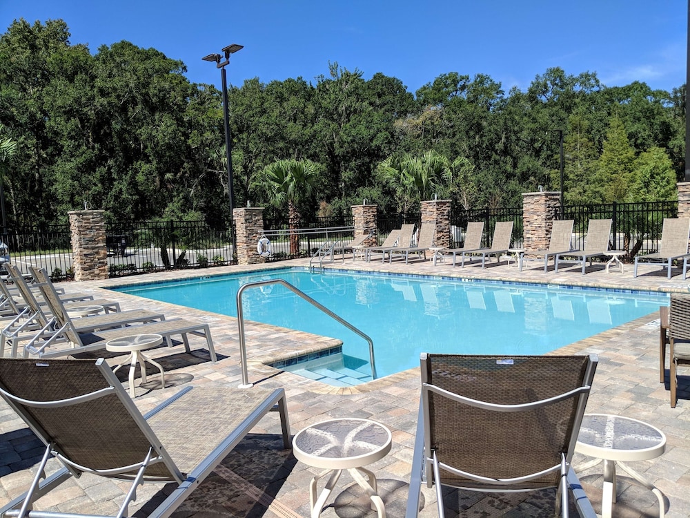 Hilton Garden Inn Tampa Wesley Chapel FL - photo 28
