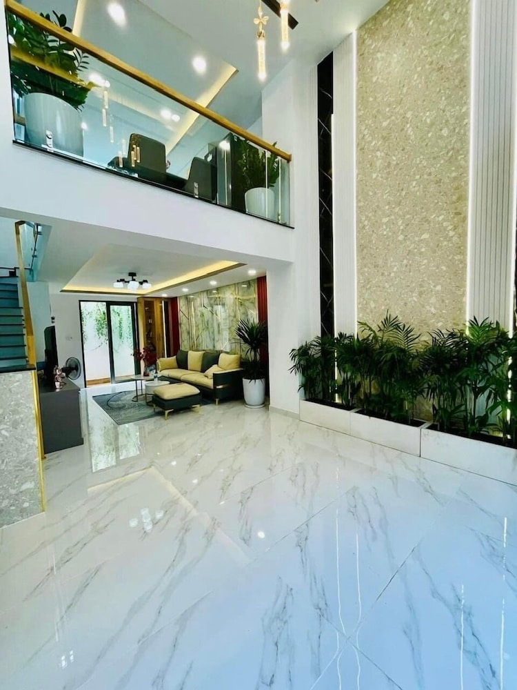 Hoanglinhhome — 4-Star Luxury Hotel in Ho Chi Minh City, Vietnam