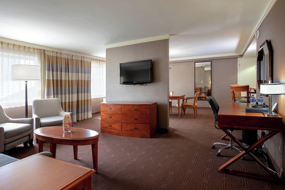 Sheraton Niagara Falls - photo 20