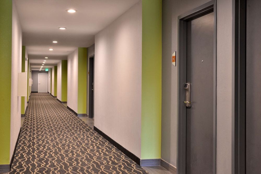 Americas Best Value Inn Memphis Airport - photo 20