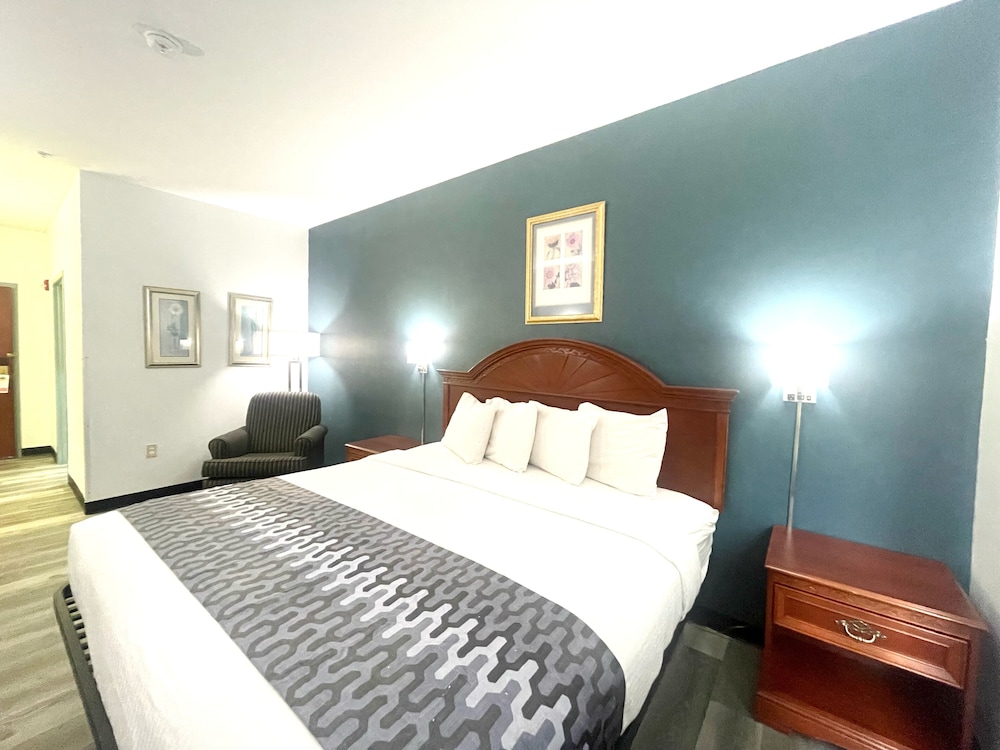 Grand Vista Hotel and Suites - photo 11