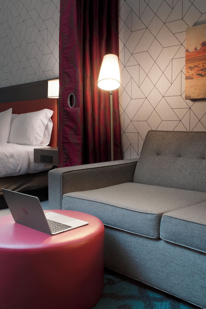 Home2 Suites by Hilton Albuquerque Airport - photo 21