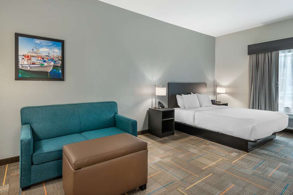 Best Western Plus Bluffton Hilton Head Hotel - photo 24