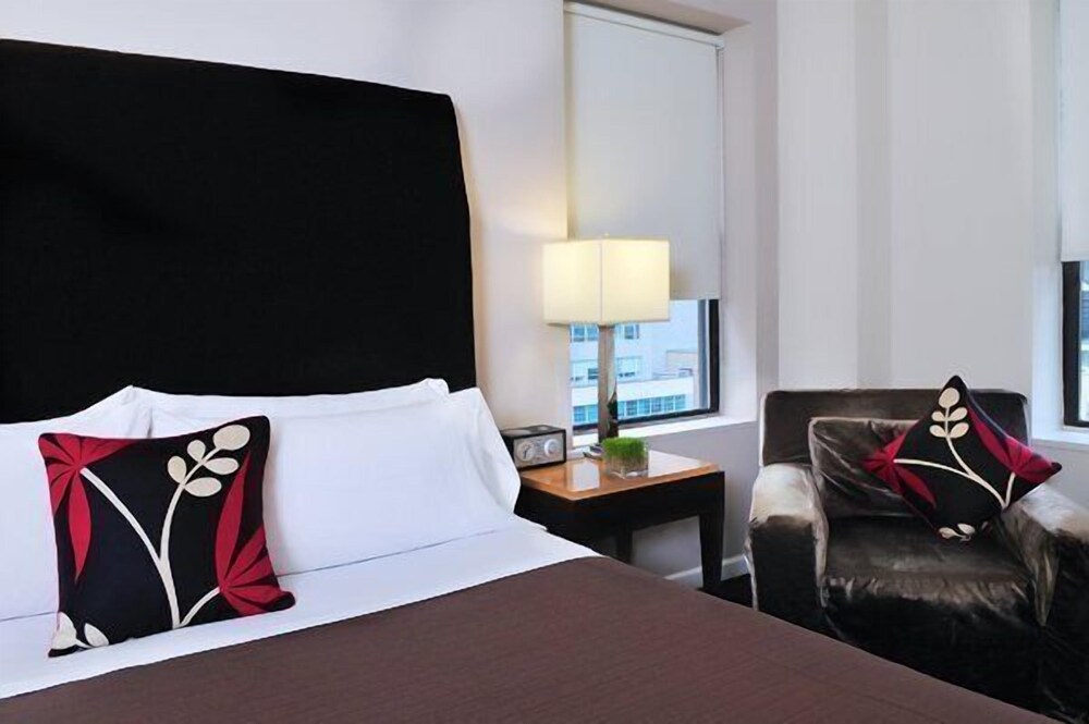 The Court A St Giles Hotel - photo 6