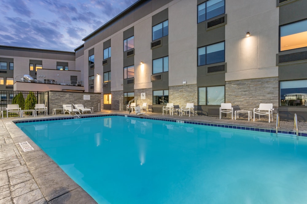 Holiday Inn Columbus by IHG - photo 21