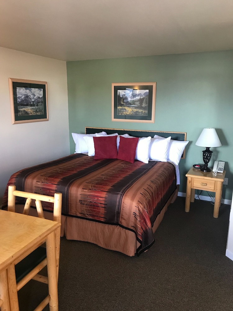 Green Gables Inn - photo 7