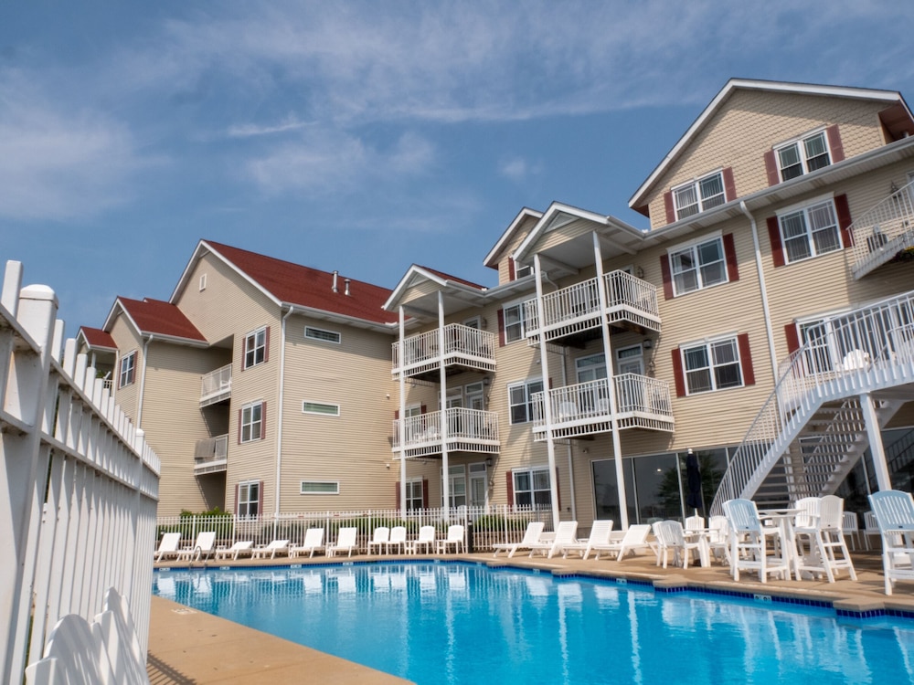 Delavan Lake Resort - photo 44