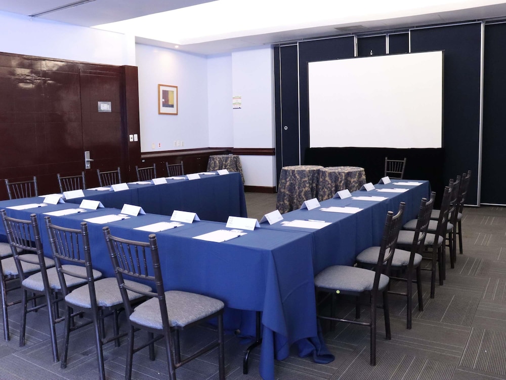 Novotel Monterrey Valle